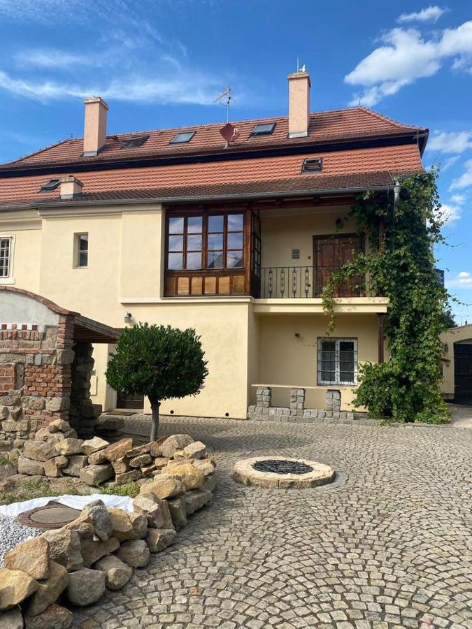 Apartmány Vila Lucia #1 Plzeň Esterno foto