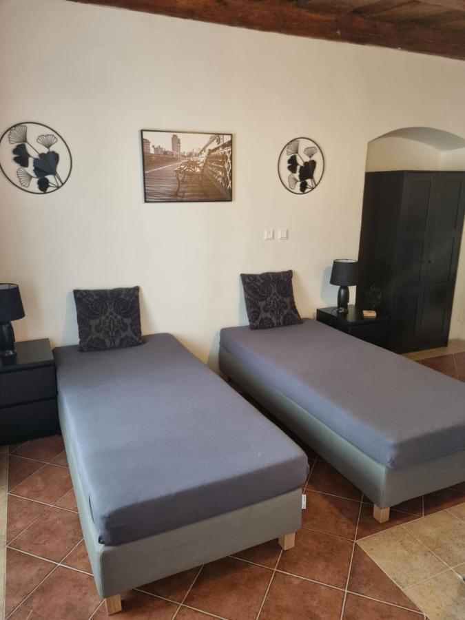 Apartmány Vila Lucia #1 Plzeň Esterno foto