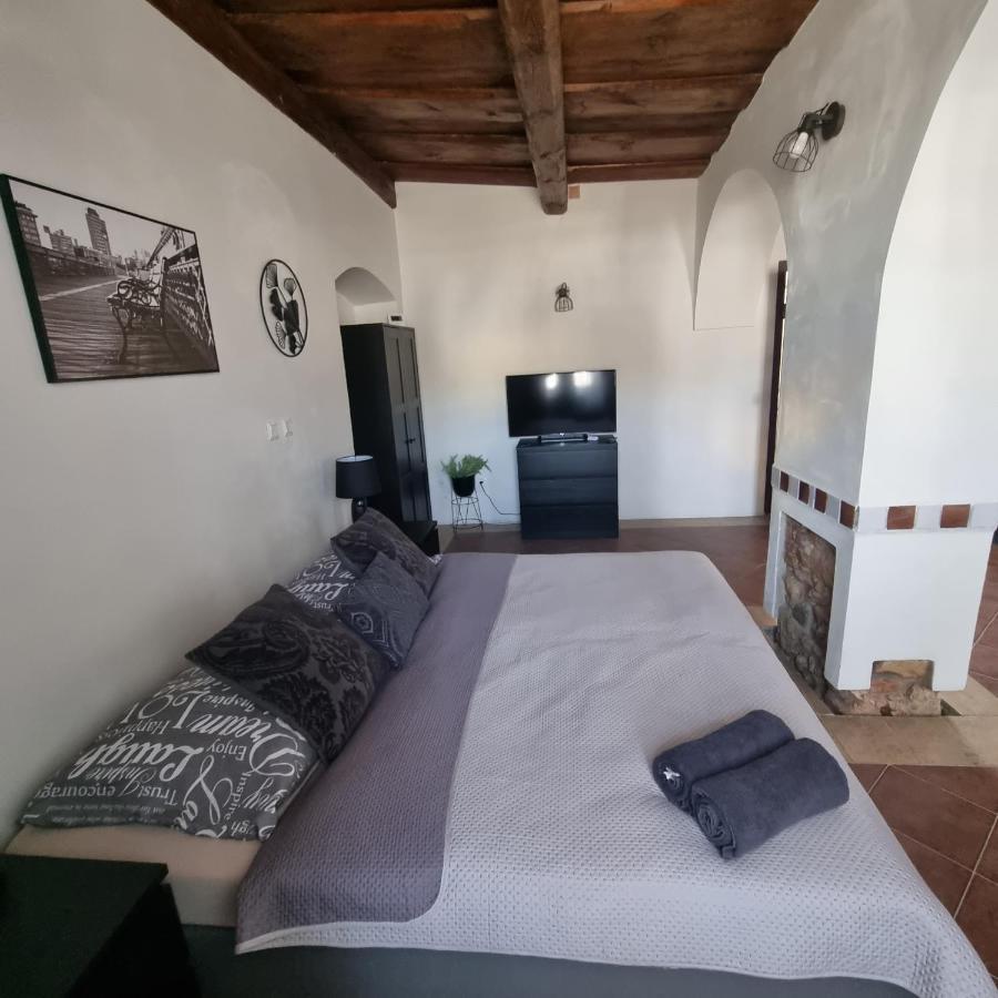 Apartmány Vila Lucia #1 Plzeň Esterno foto