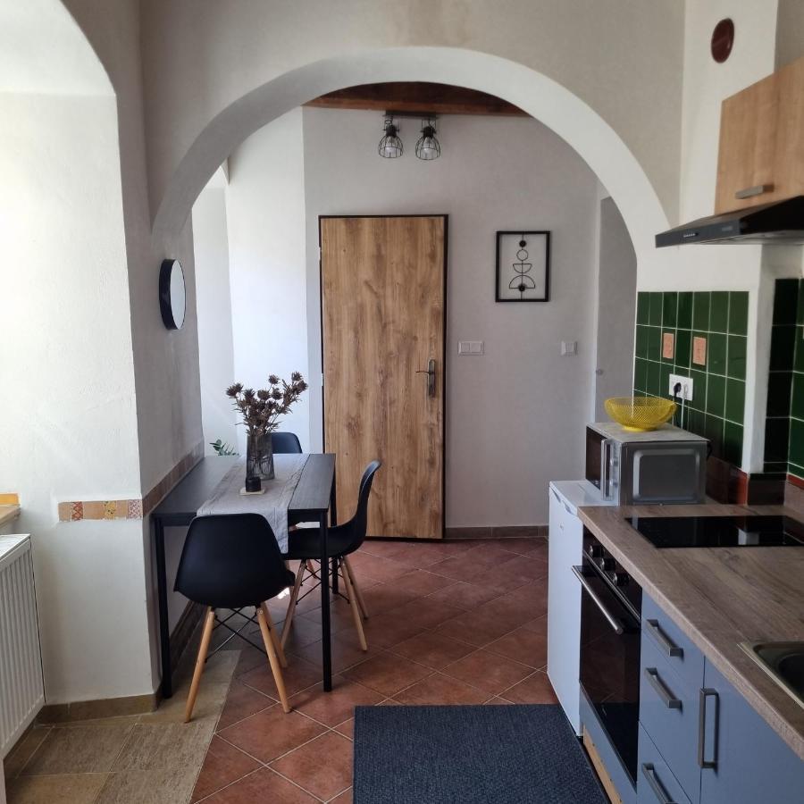 Apartmány Vila Lucia #1 Plzeň Esterno foto