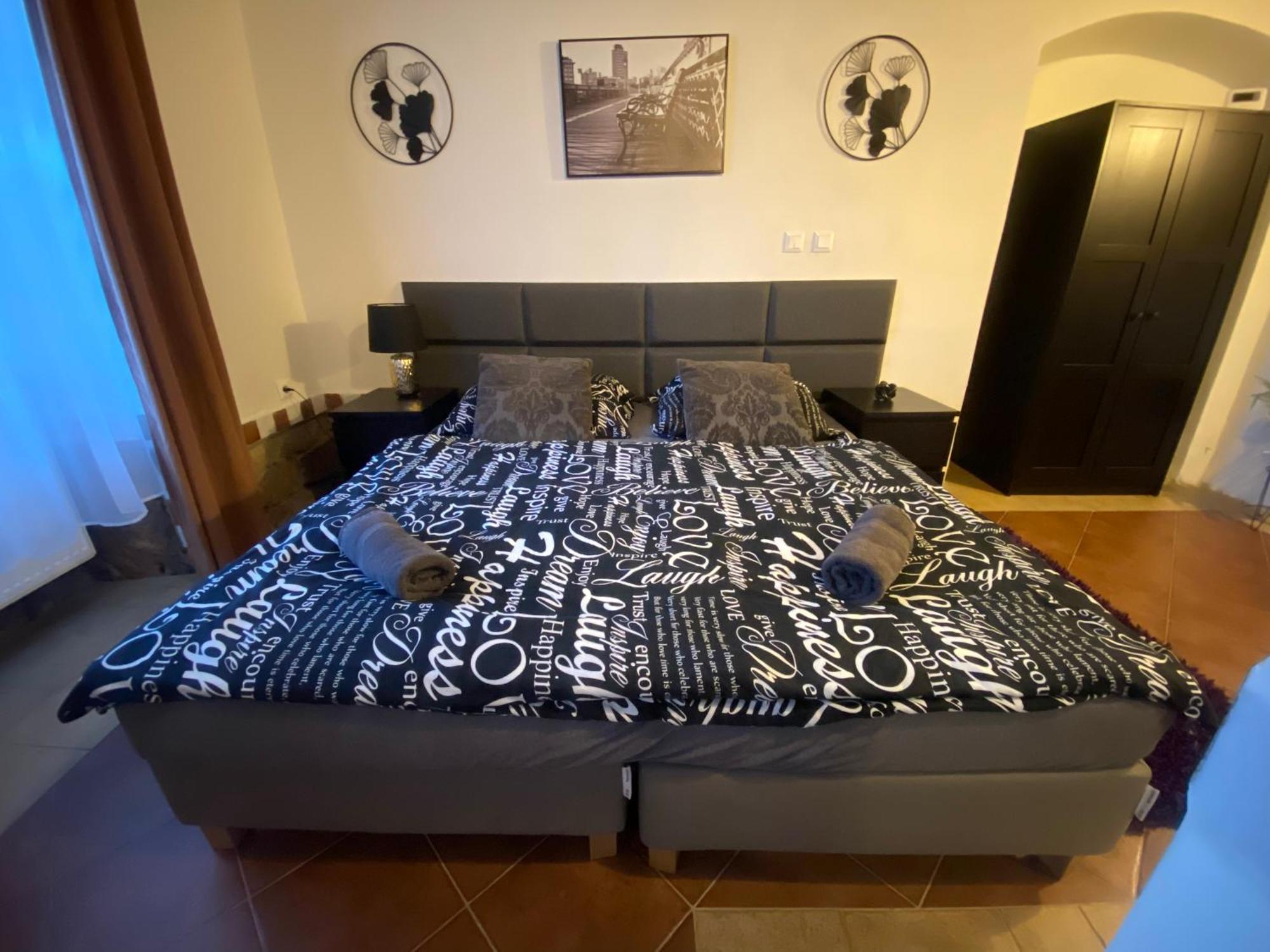 Apartmány Vila Lucia #1 Plzeň Esterno foto